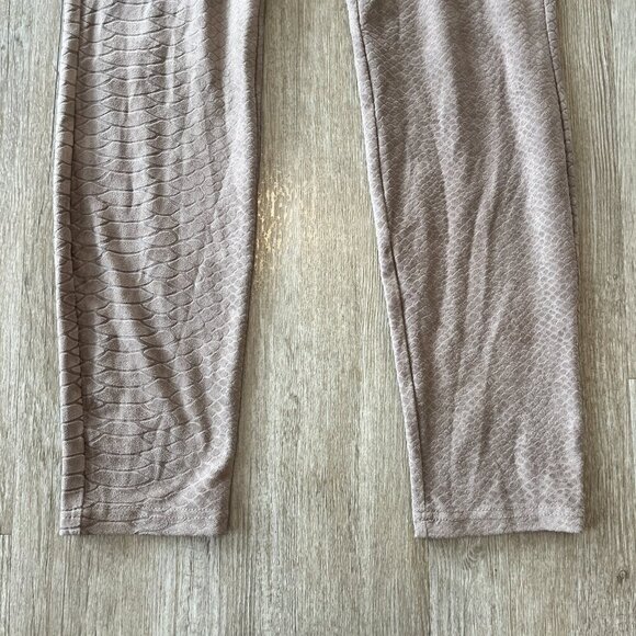 Womens Bundle of 2 Casual Pants - L - Picture 4 of 11